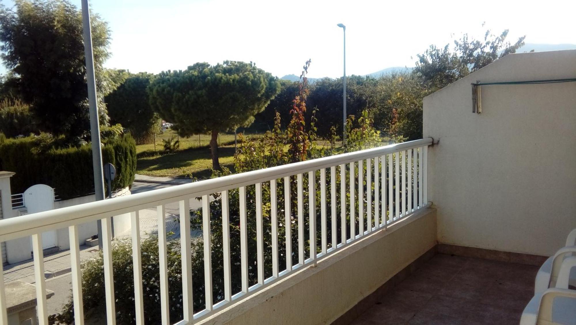 Сasa de vacaciones Solo Familias Duplex En *