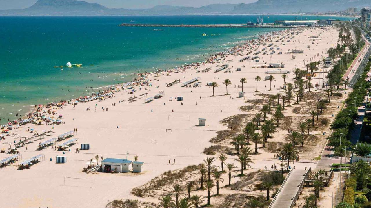 Apartment Cala Blanca Solo Familias