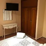 Habitacion Doble Con Bano Privado,Gandia En Piso Compartido Con Los Anfitriones