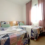 Apartamento Mar De L\'est 450 m de la playa con piscina