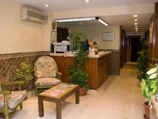 Hotel Naranjos 2*
