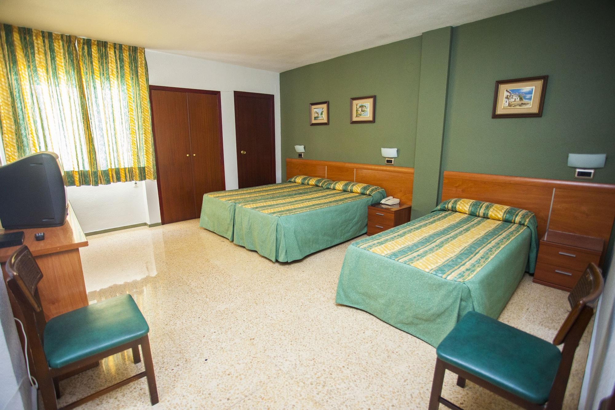 Naranjos Hotel