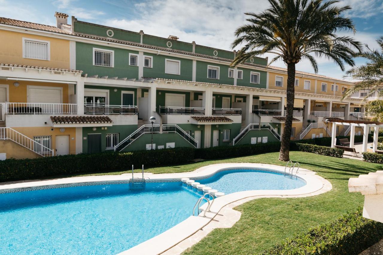Townhouse With Terraces And Communal Pool * Gandia