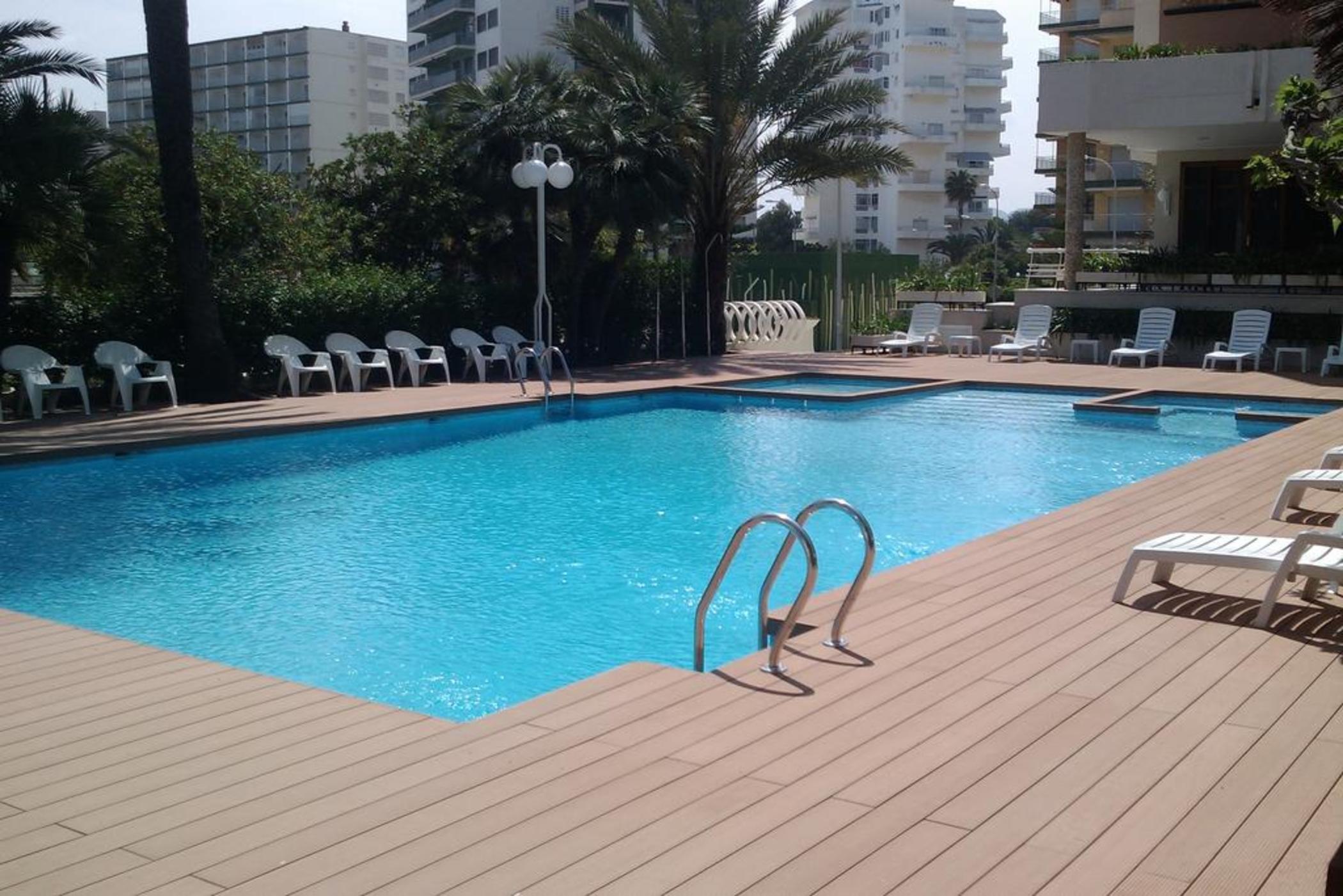 Robles Hotel 3*