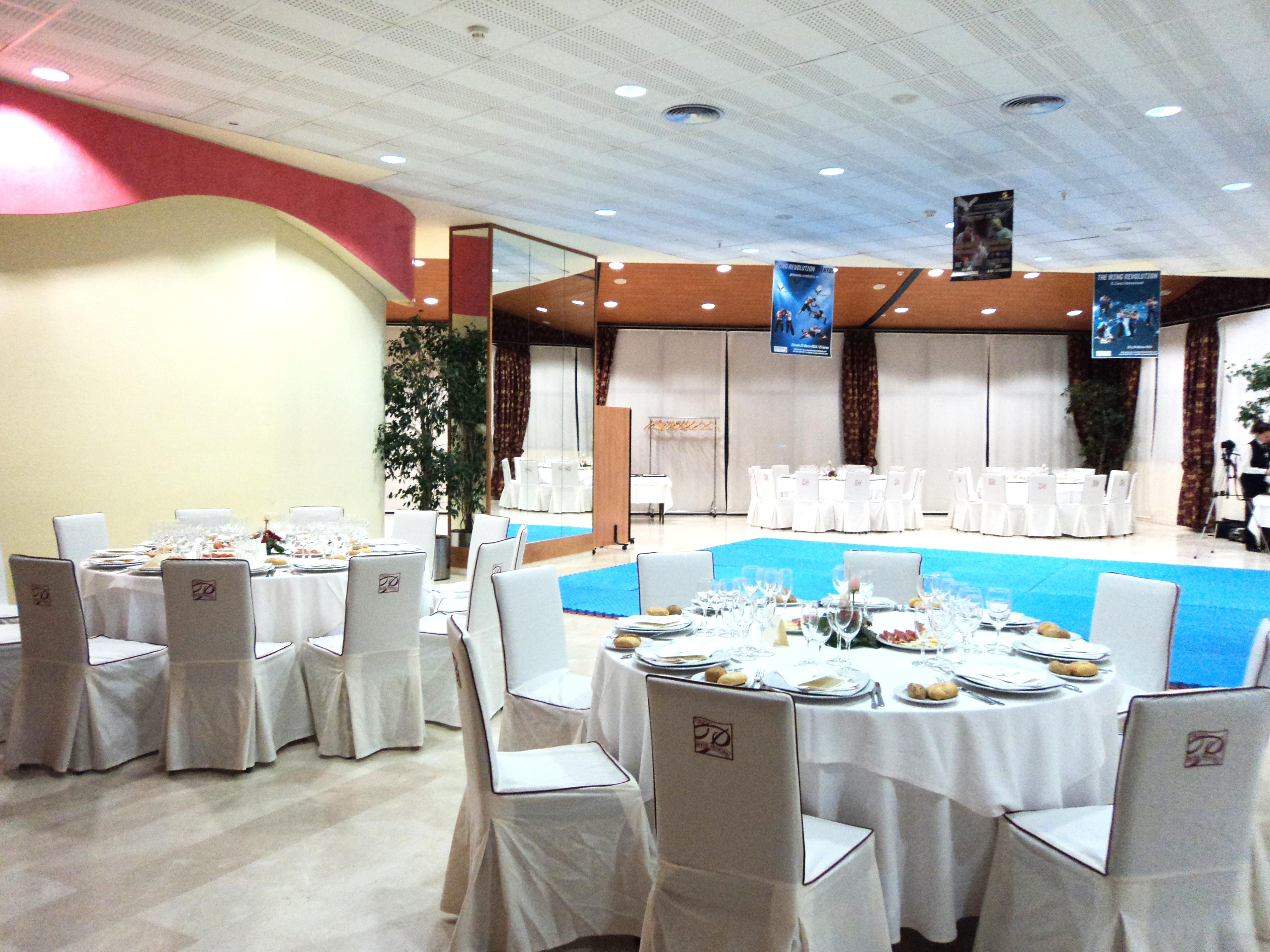 Hotel Rh Arena