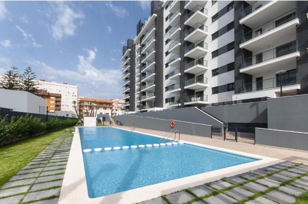 El Alamo: Family-friendly Beachfront With Sea Views *