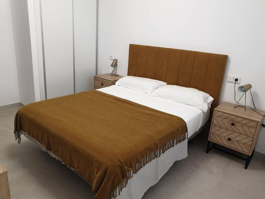 El Alamo: Family-friendly Beachfront With Sea Views Gandia