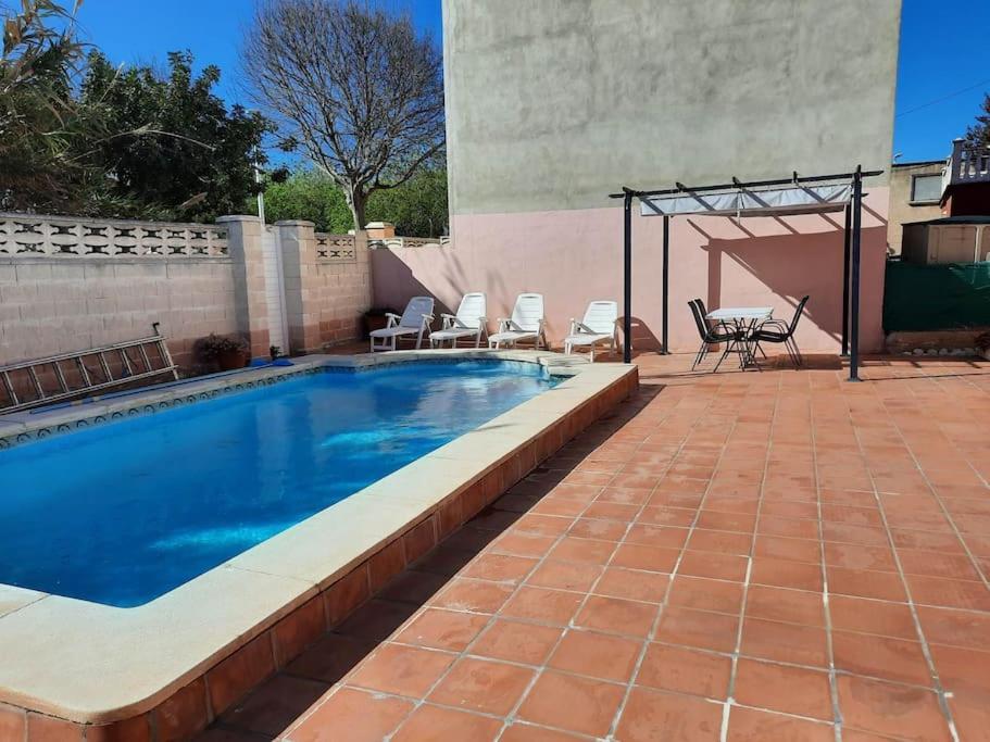 Apartamento Cosy Close To The And Heated Pool.