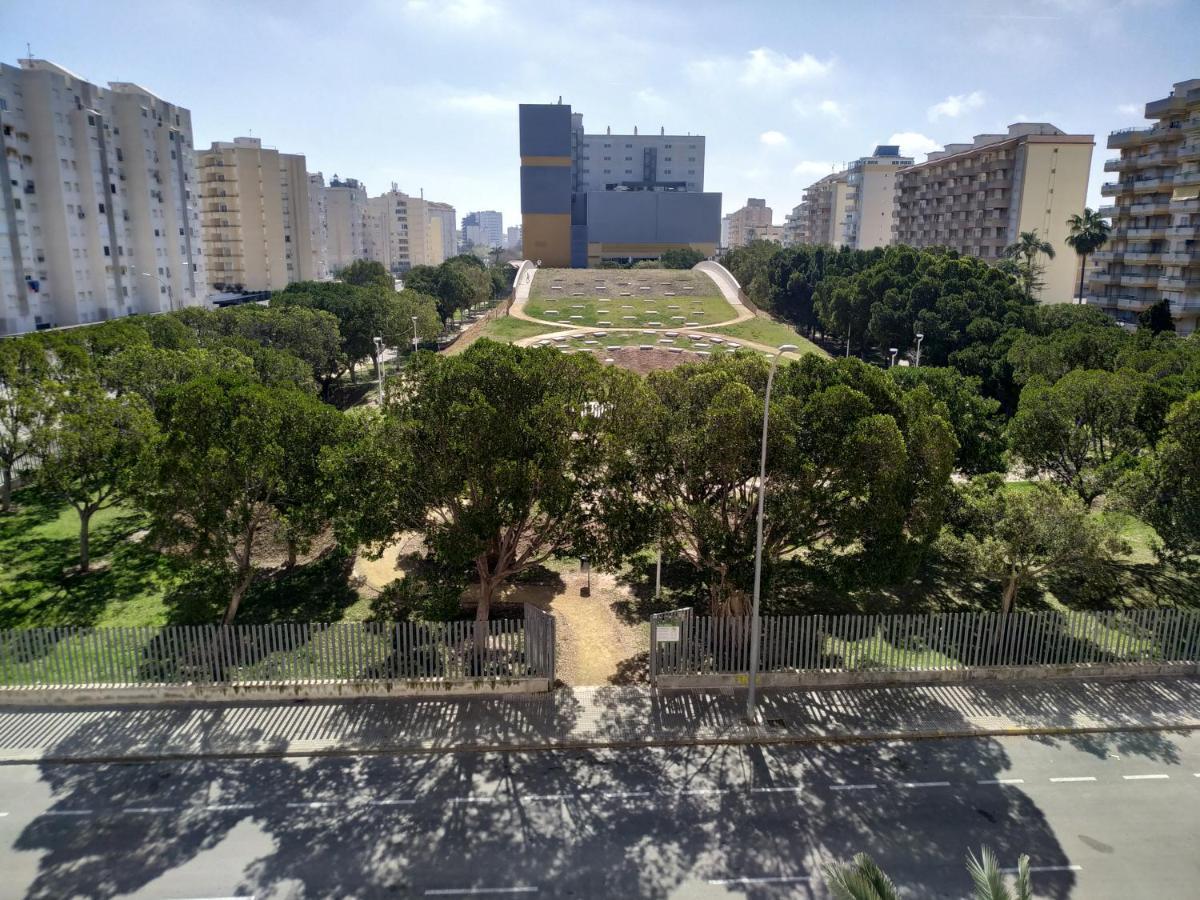 Apartamento En Playa De Con Piscina *