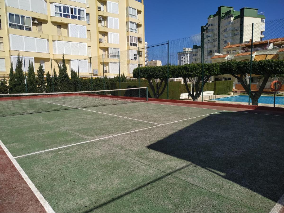Apartamento En Playa De Con Piscina Gandía