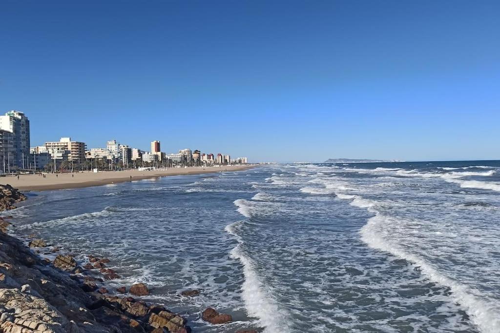 Piso En Playa De Gandia! Apartamento Gandía