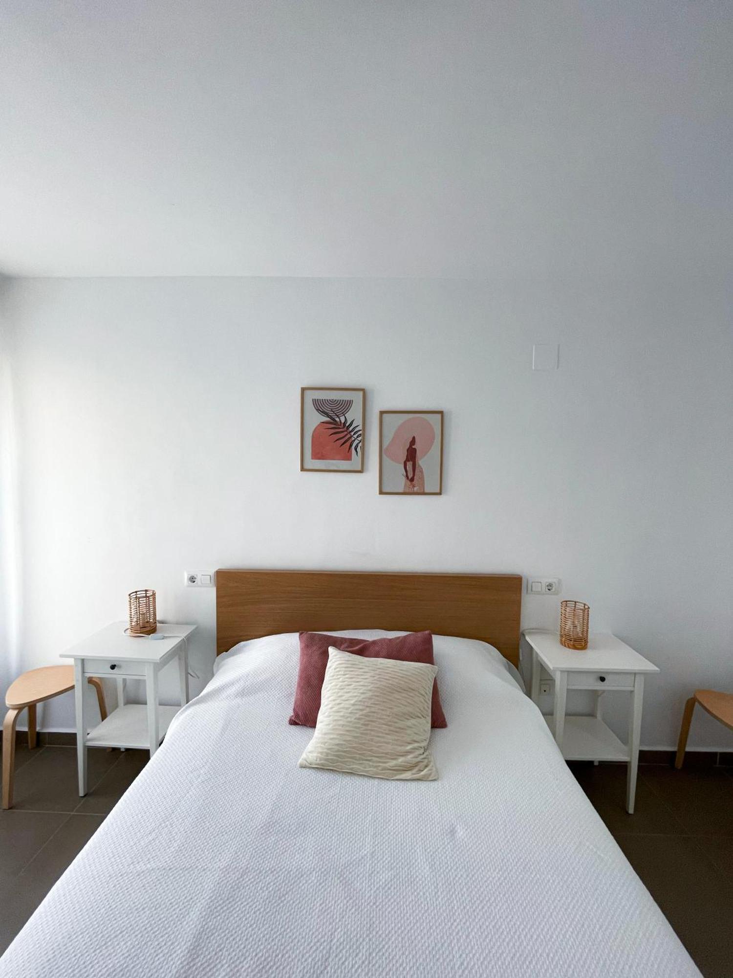 Habitación en casa particular Privadas Con Baño En Piso Céntrico