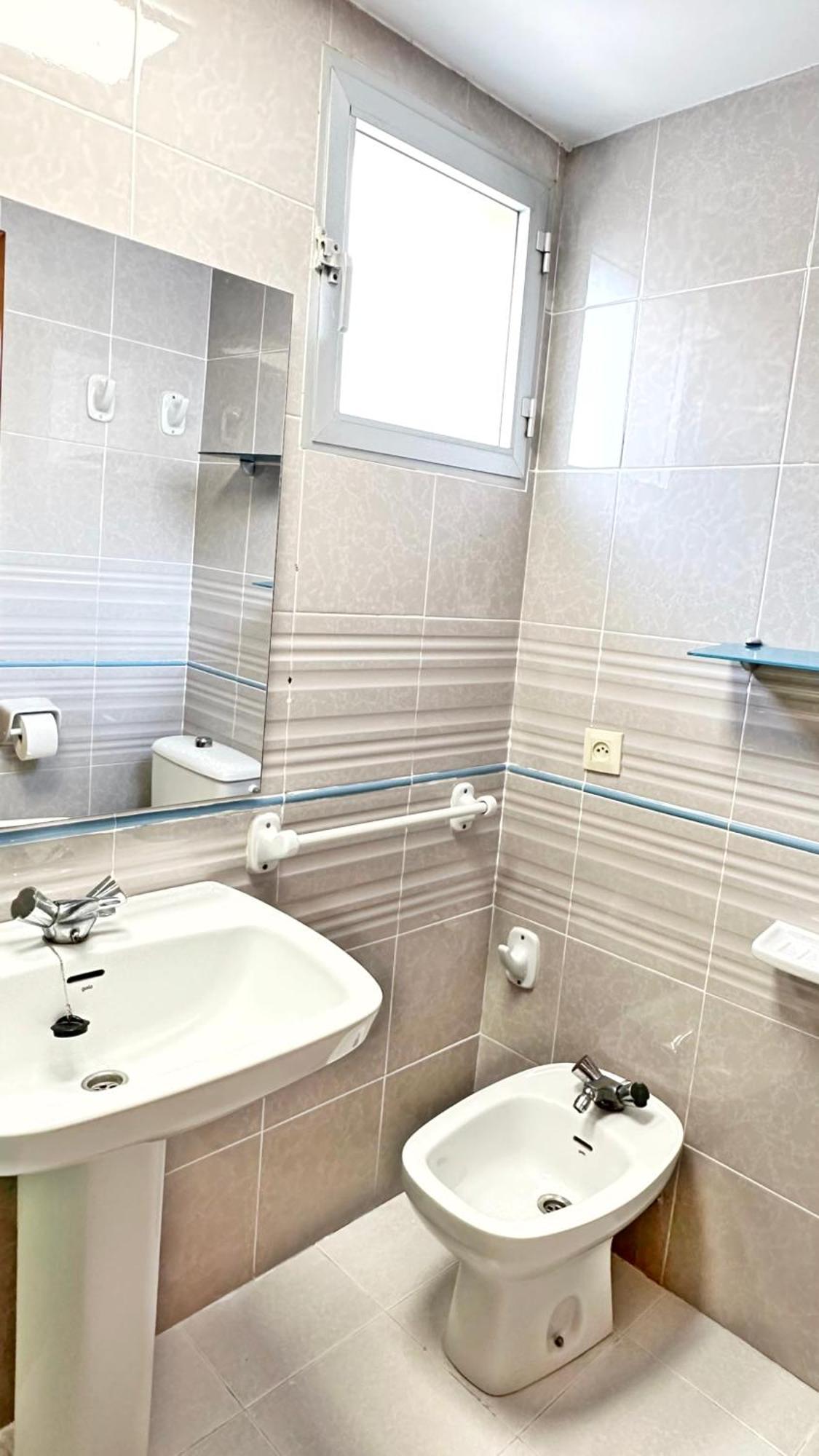 Cancun Vi - Solo Familias Apartamento Gandía