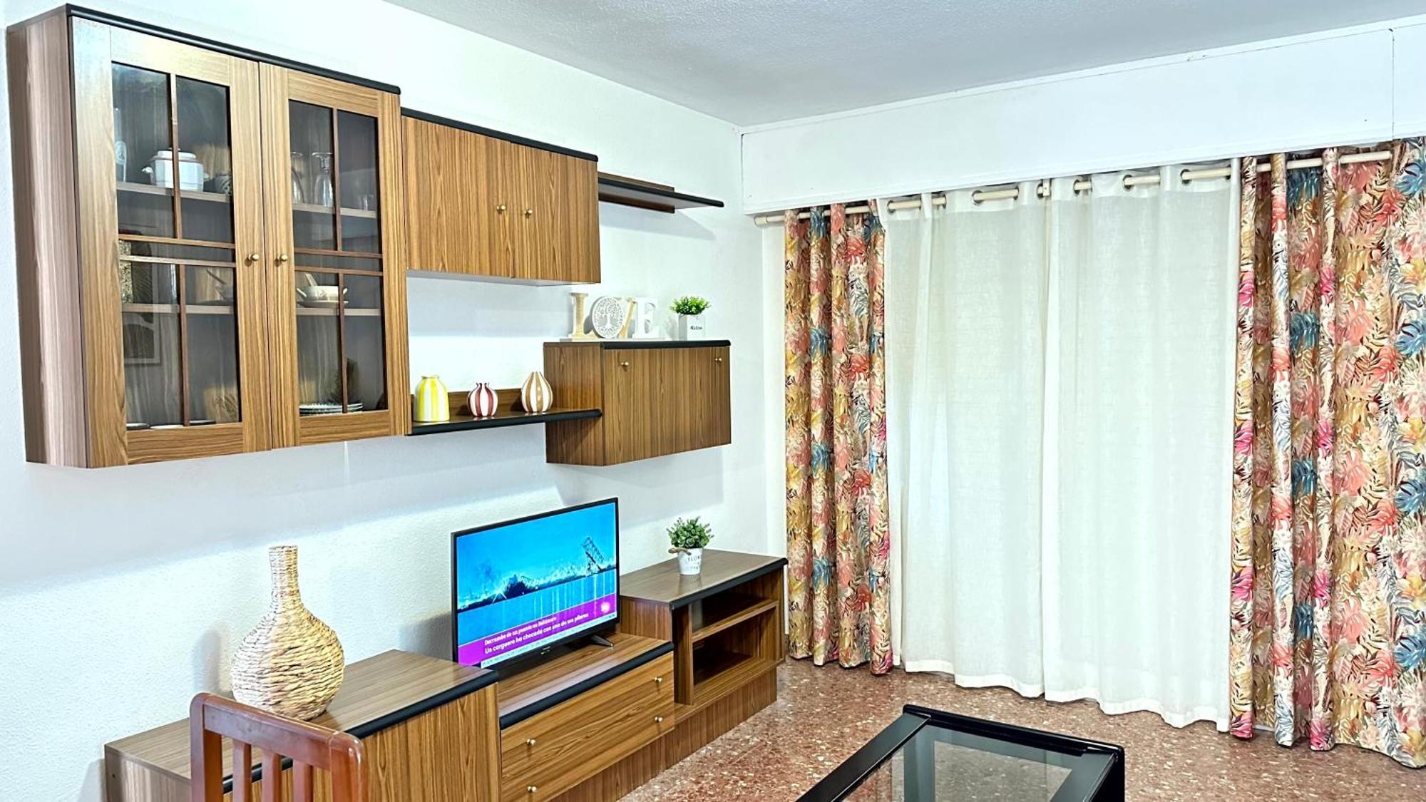 Cancun Vi - Solo Familias Apartamento Gandía