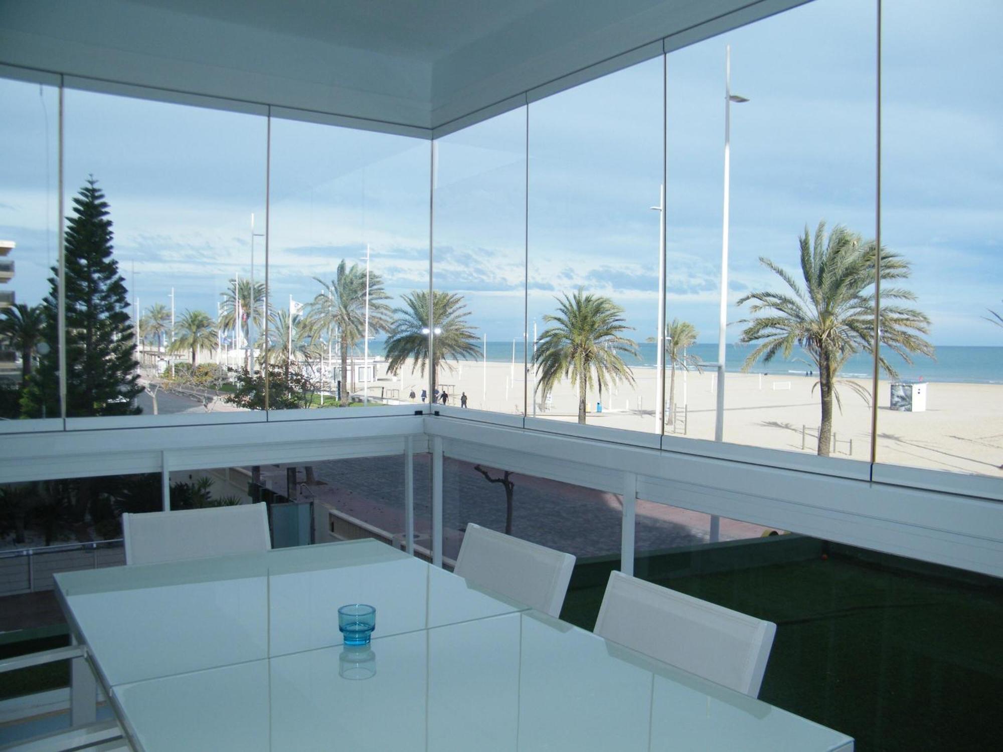 Apartamento En Playa De Gandia: 1 Dormitorio, Frente Al Mar, A/a, Piscina, Parking, Exclusivo Familias - Es-314-9 Apartment Gandia