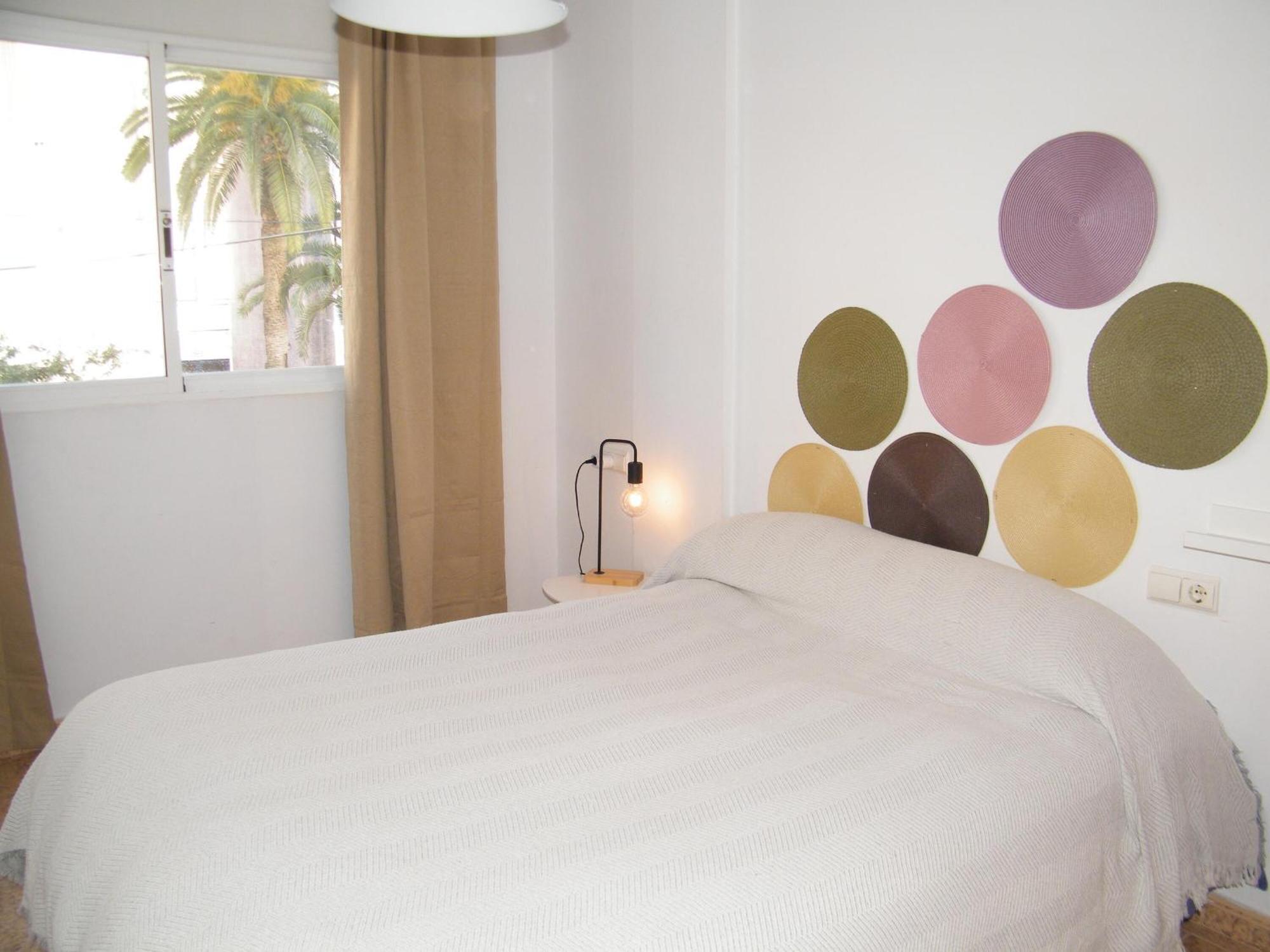 Apartamento Playa De Gandia: Piso 2 Hab, Aire Acondicionado, Piscina, Cerca Del Puerto. - Es-314-12