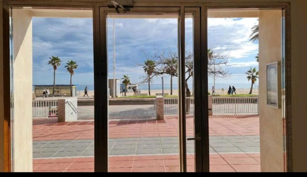 Primera Linea Solo Familias Apartamento