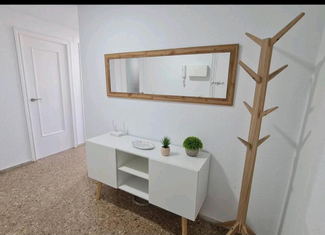 Primera Linea Solo Familias Apartamento *