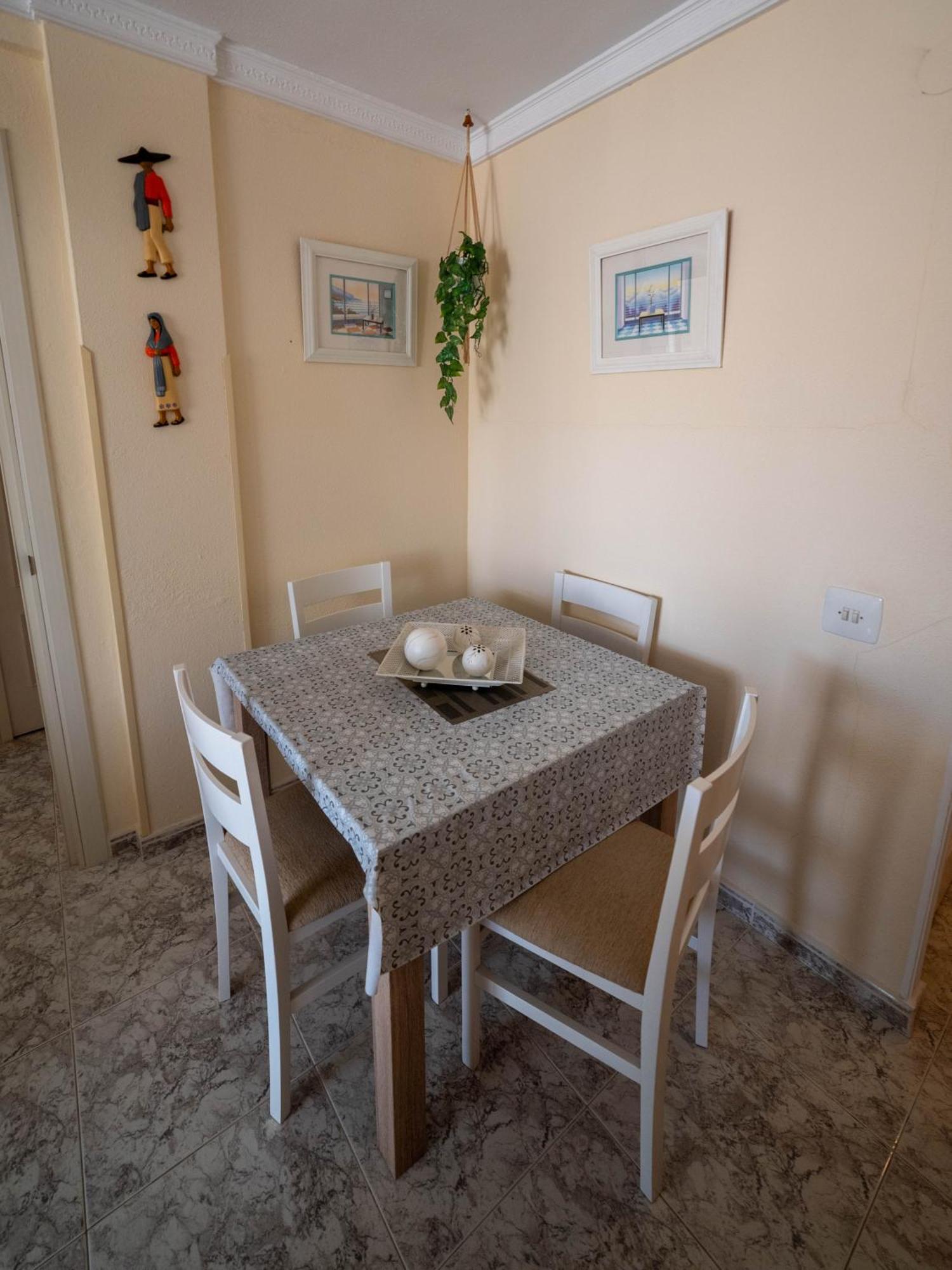 De 2 Con Terraza Solo Familias Apartamento Gandía