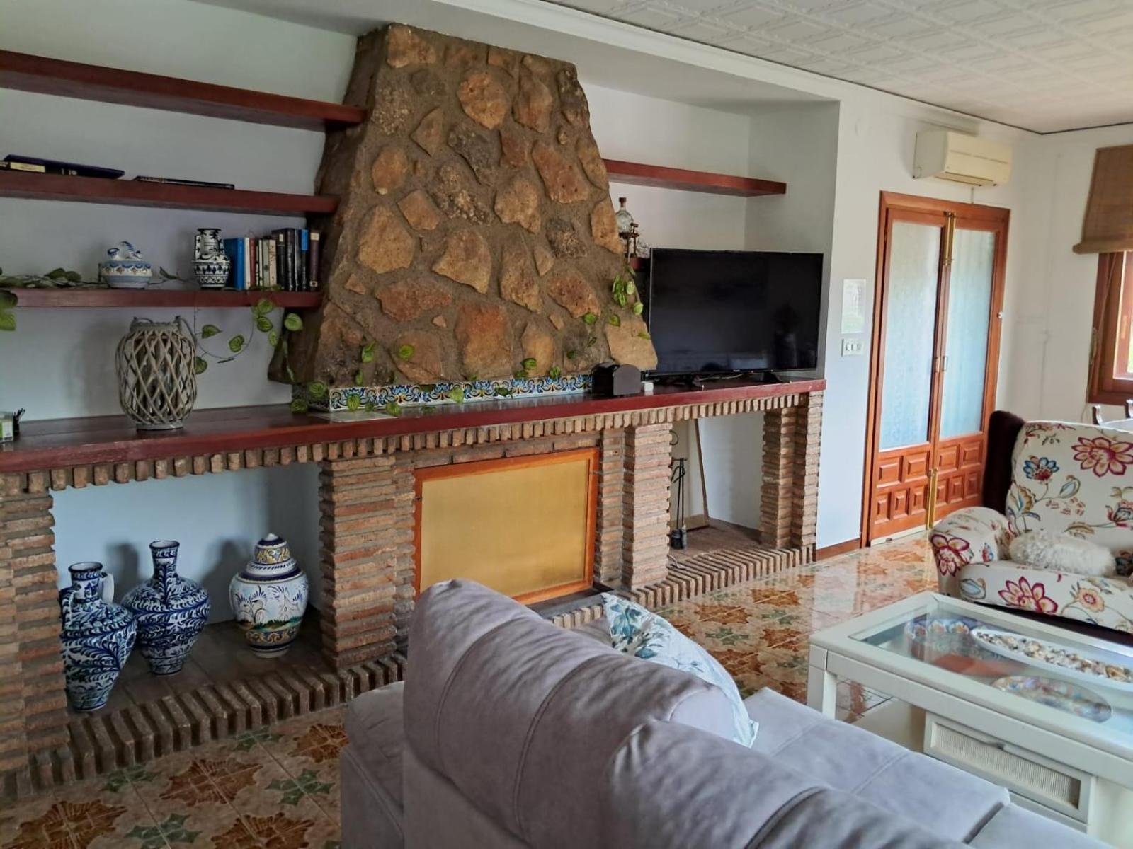 La Solana Villa *