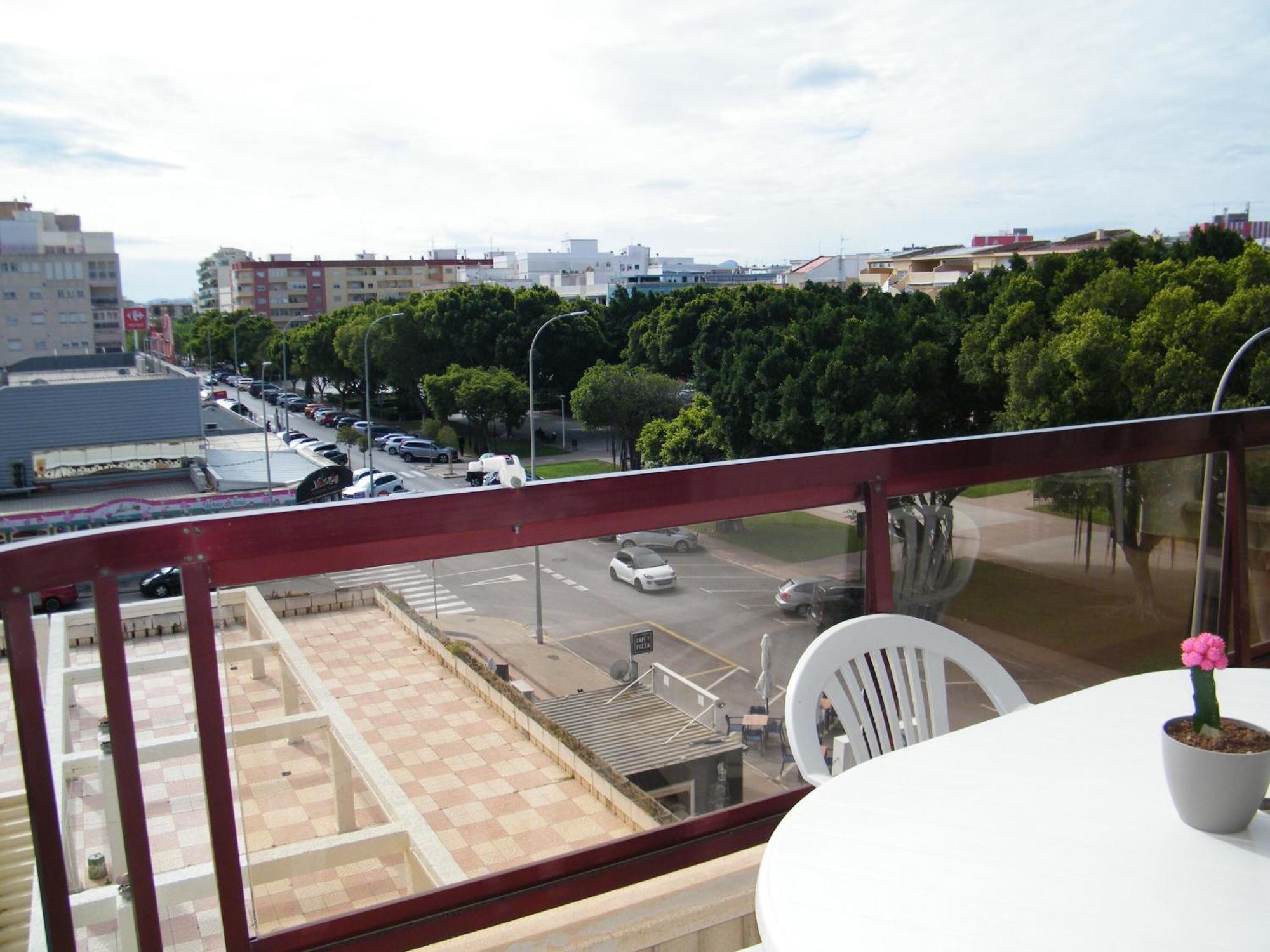 Apartamento Familiar De 3 En Con Piscina, Cerca De Playa Y Puerto - Es-314-26 Gandía