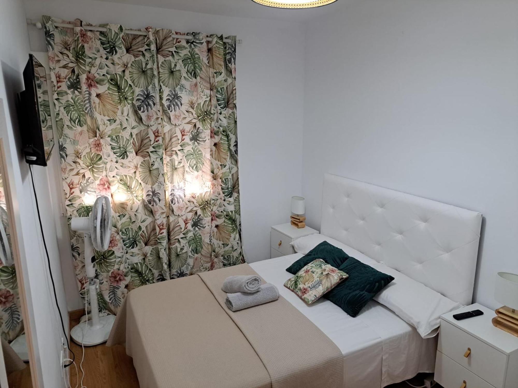 Habitación en casa particular Continental - Private Tv Gandía