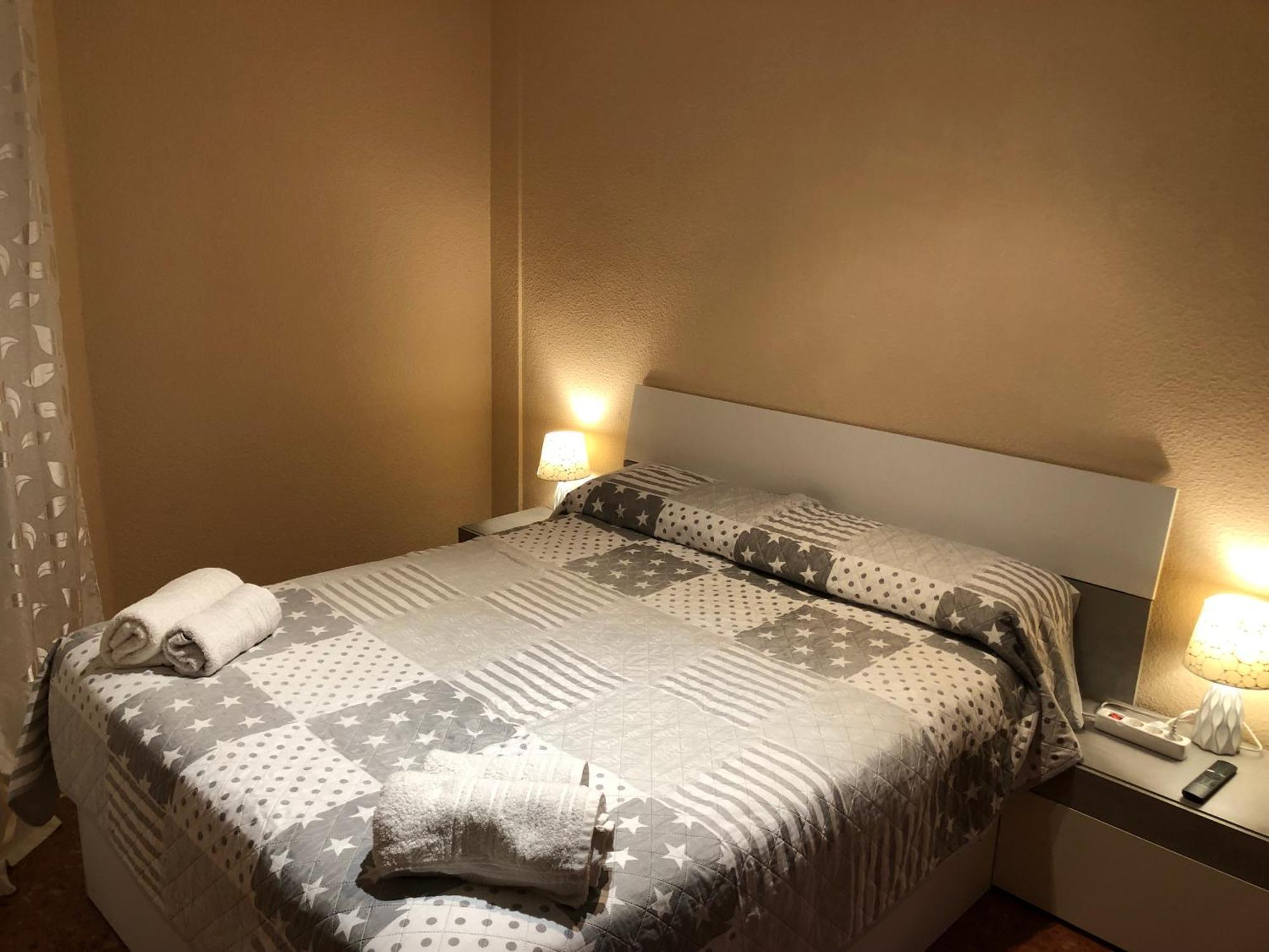 Doble Con Bano Privado,gandia En Piso Compartido Con Anfitriones * Gandía