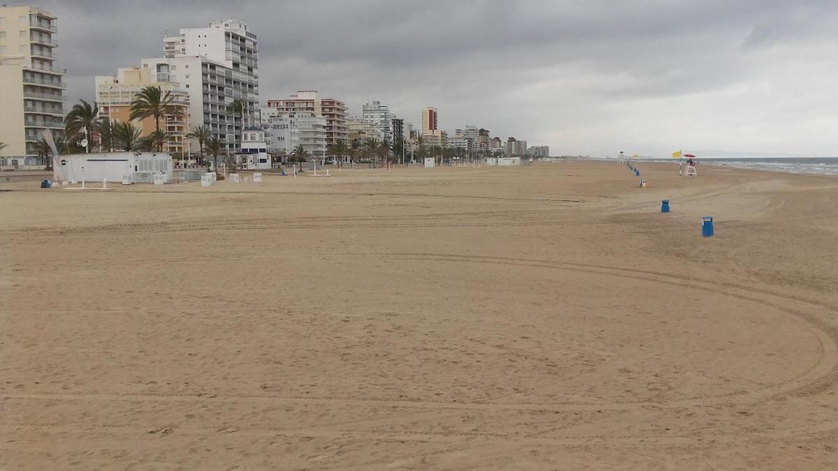 Lujosa Playa De Calipso