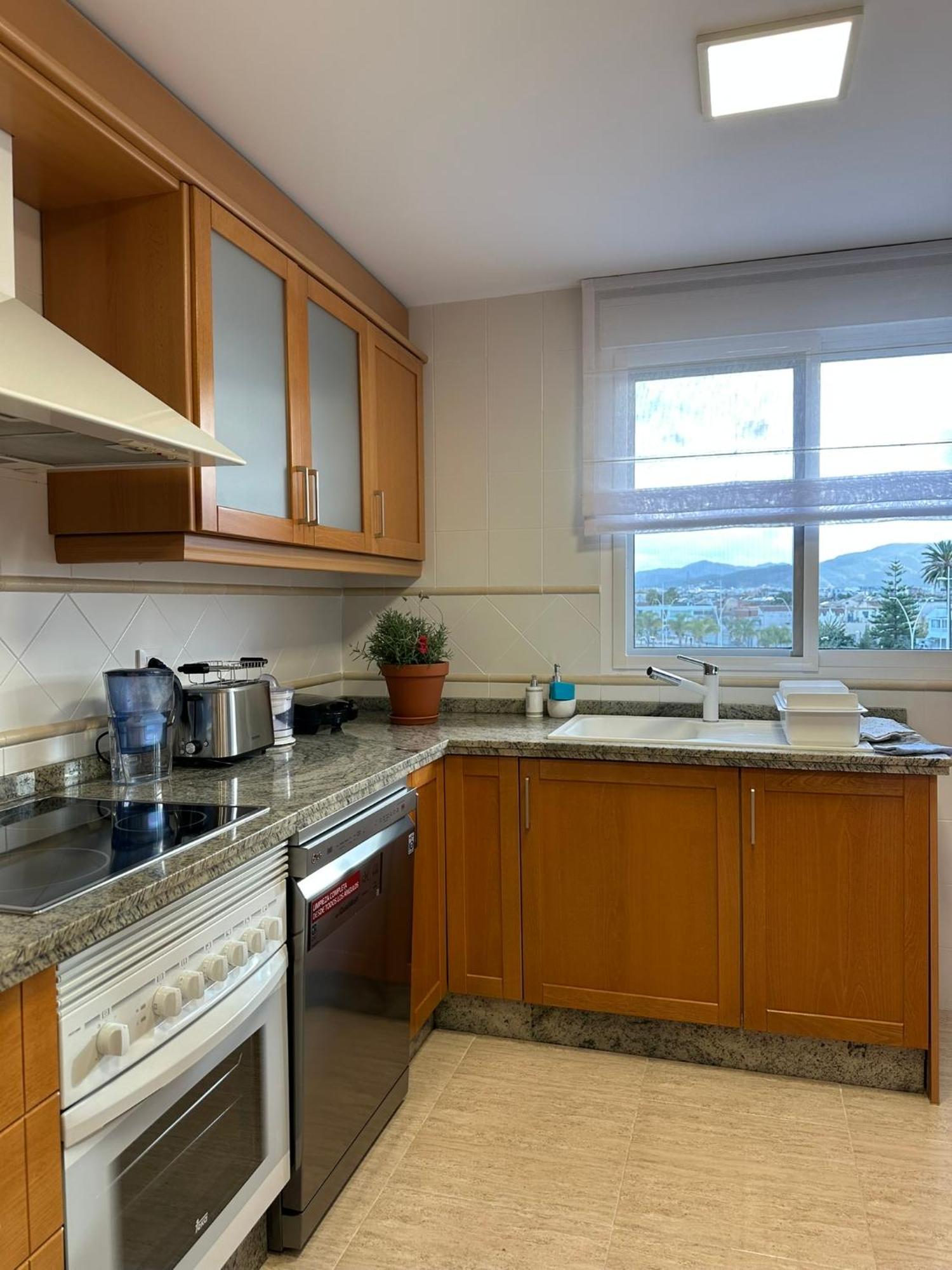 Apartment Naranja Grau