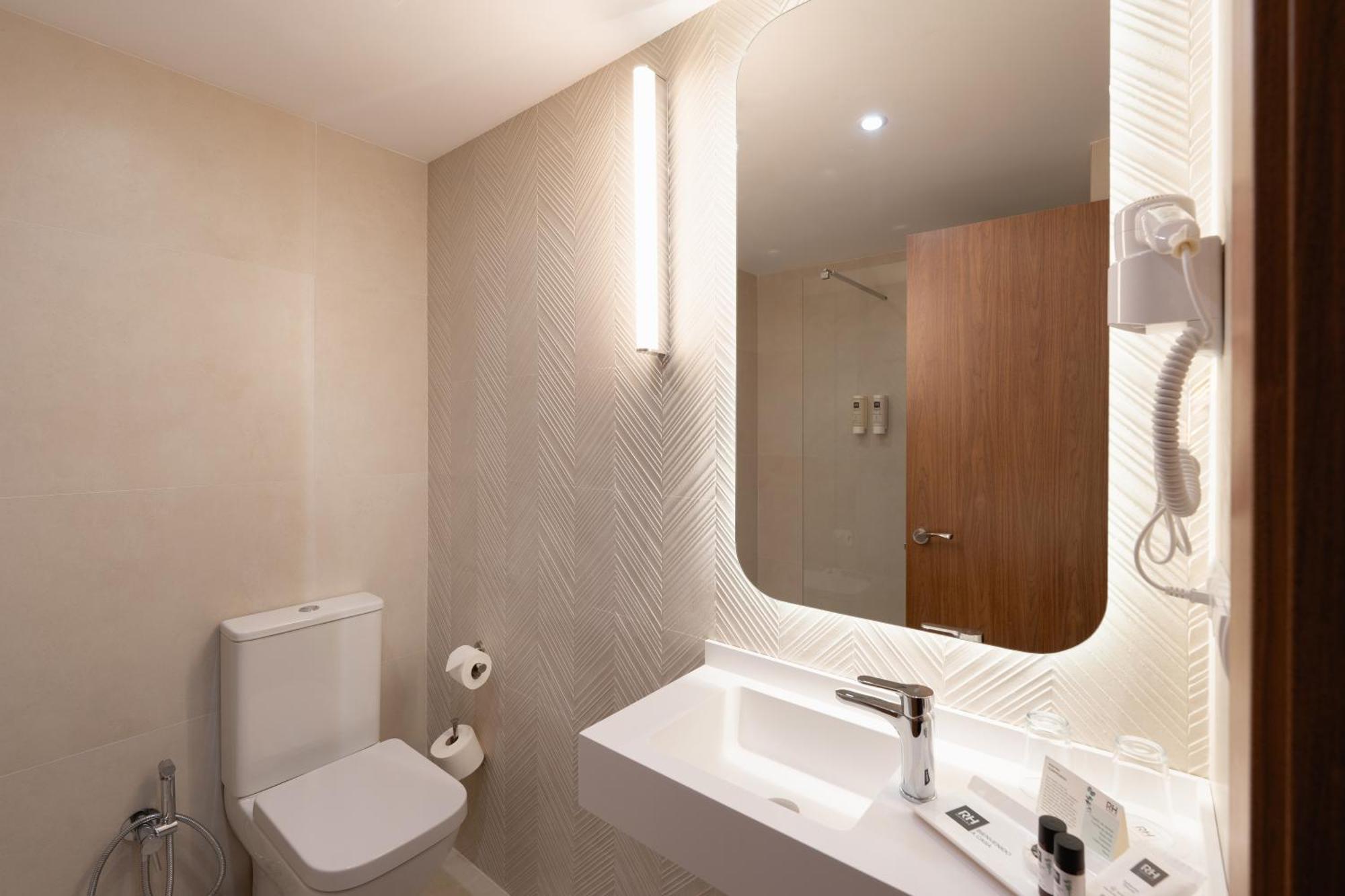 Hotel Rh Riviera - Adults Only 3*