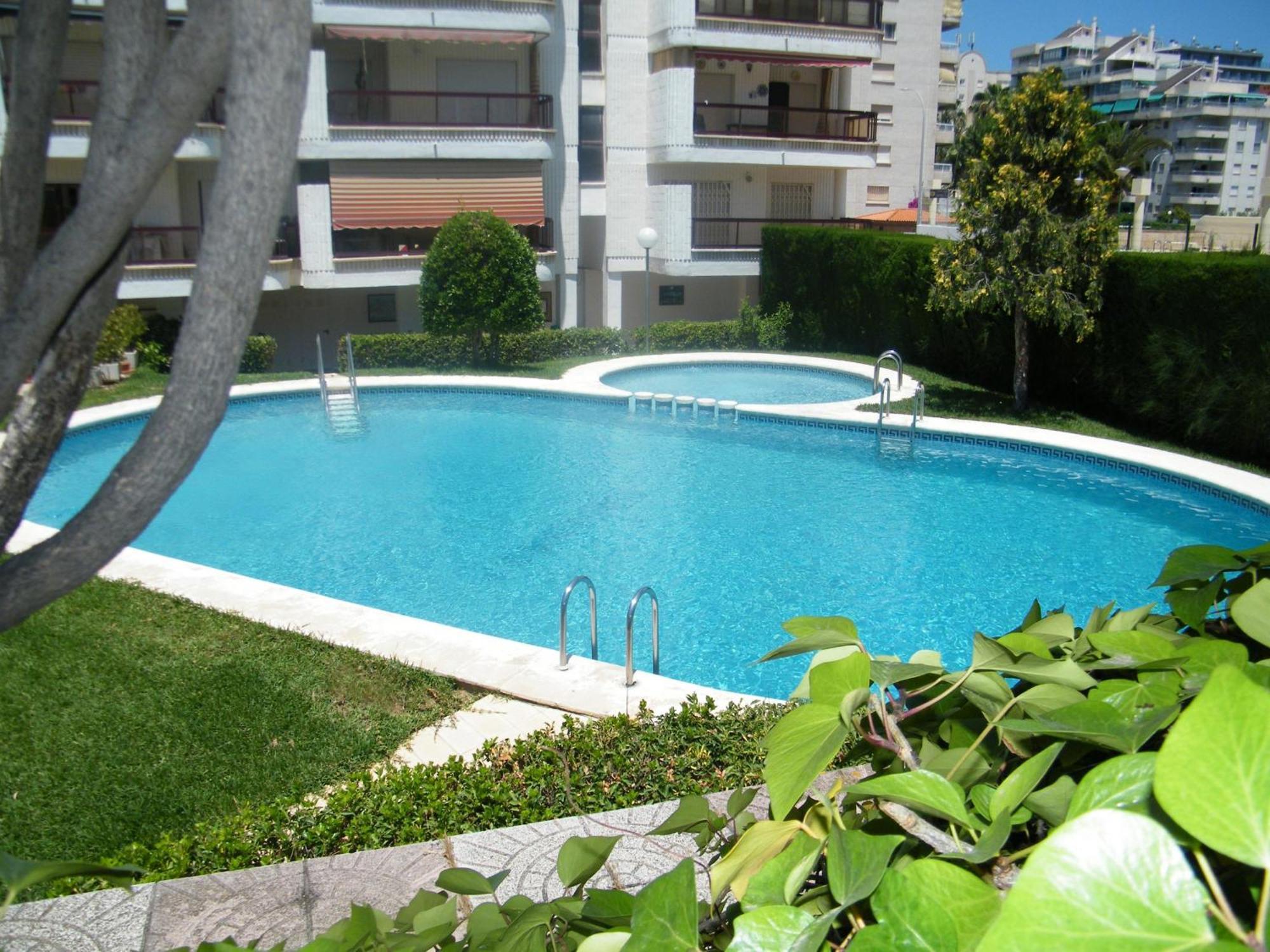 Apartamento Playa De Junto Al Paseo Rosa De Vientos, De 3 Con Piscina. Exclusivo Familias - Es-314-33