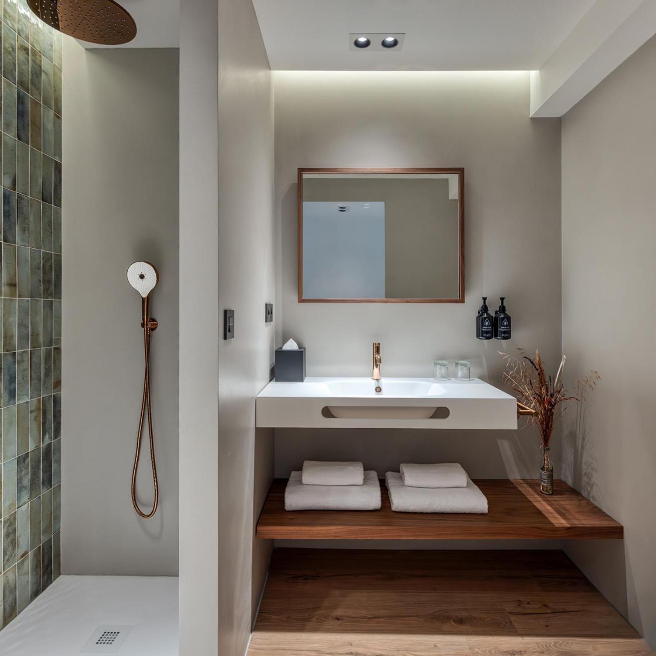 Hotel Indigo By Ihg 4*