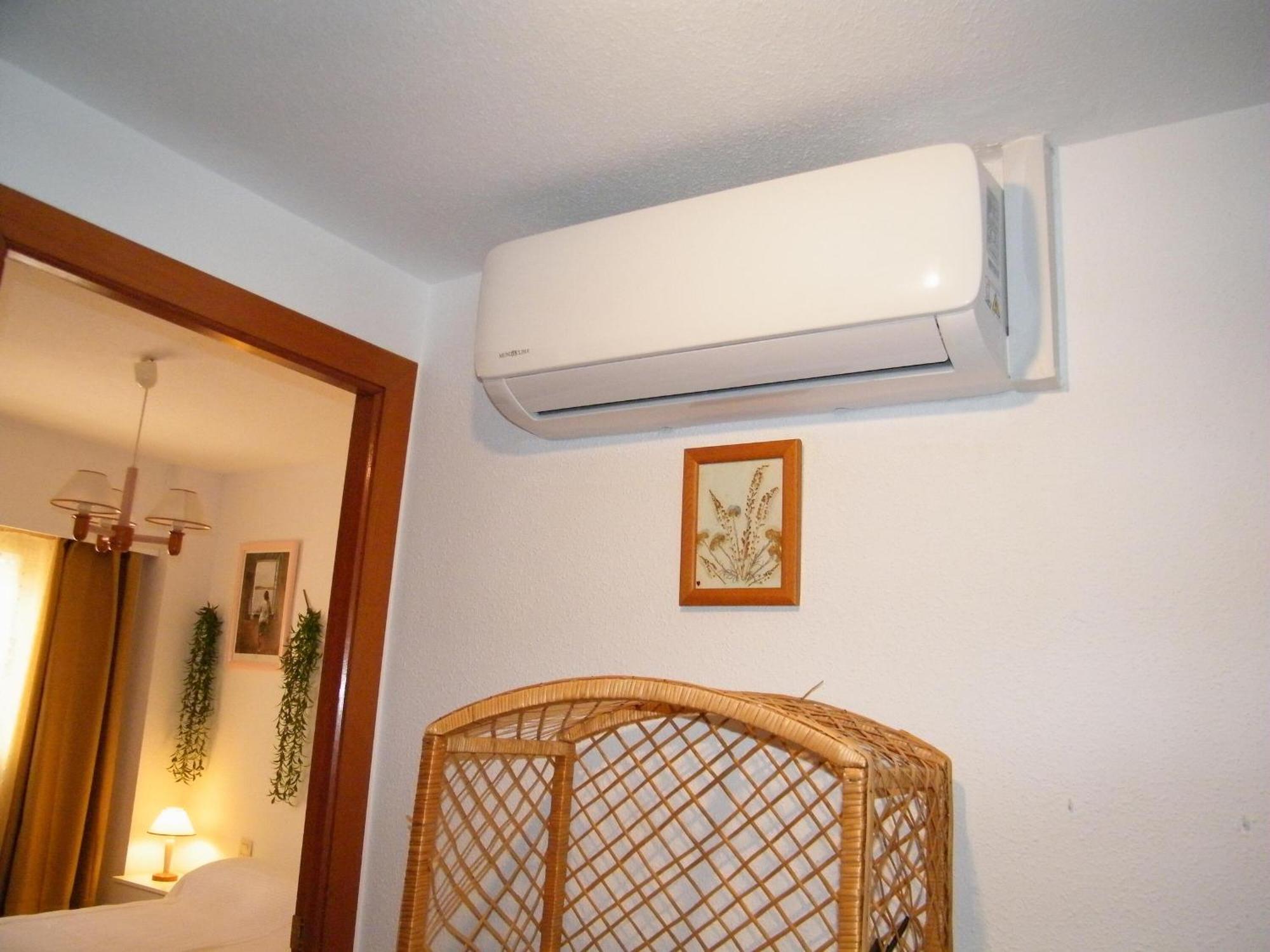 De Tres En Playa De Gandia. Aire Acondicionado. Exclusivo Familias - Es-314-30 Gandía