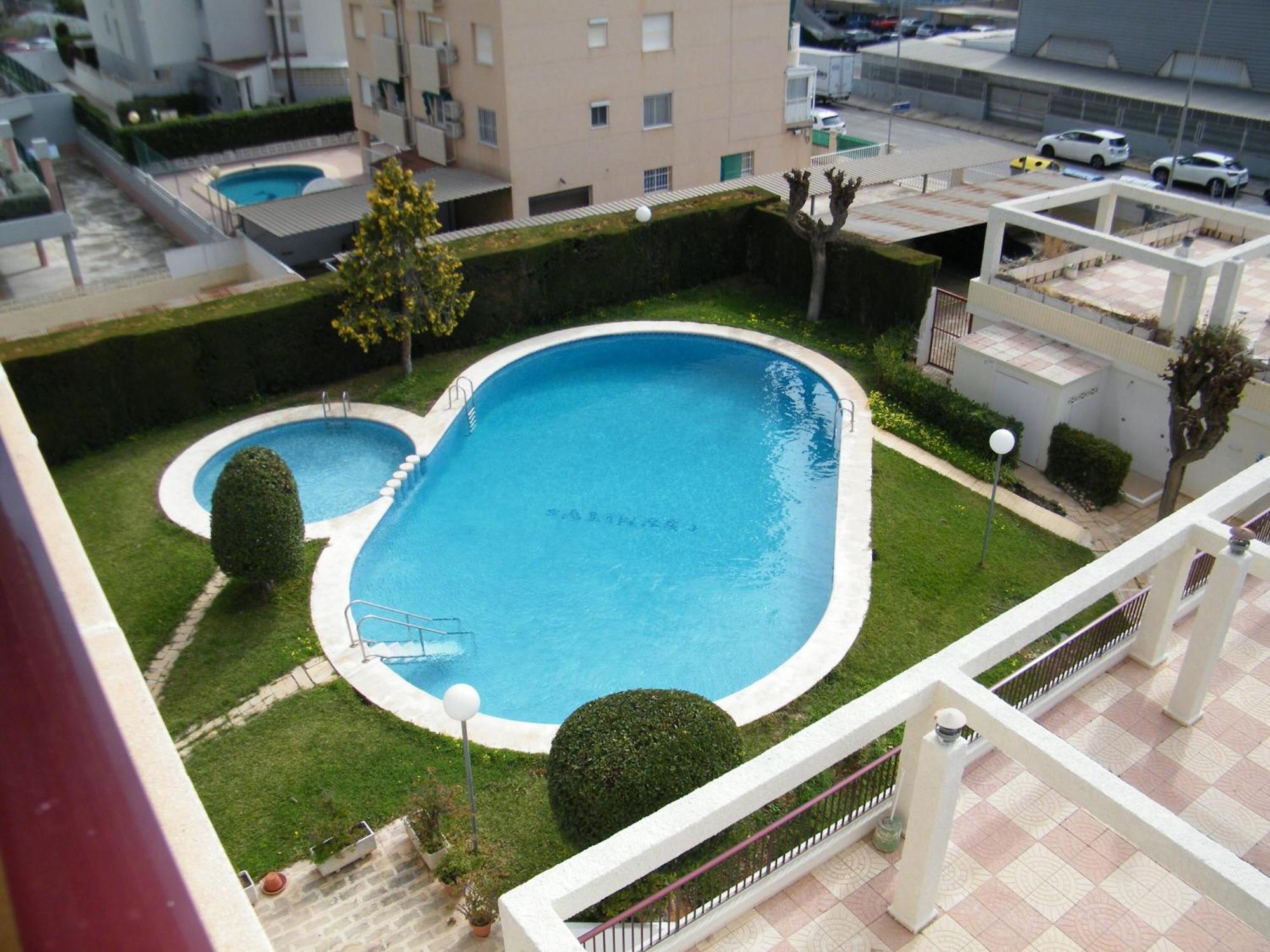 Familiar De 3 En Con Piscina, Cerca De Playa Y Puerto - Es-314-26 *