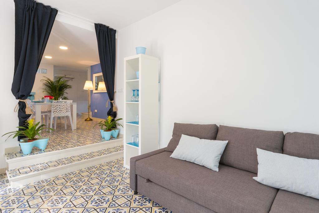 Apartamento Exclusivo Con Piscina Privada Junto A La Playa *