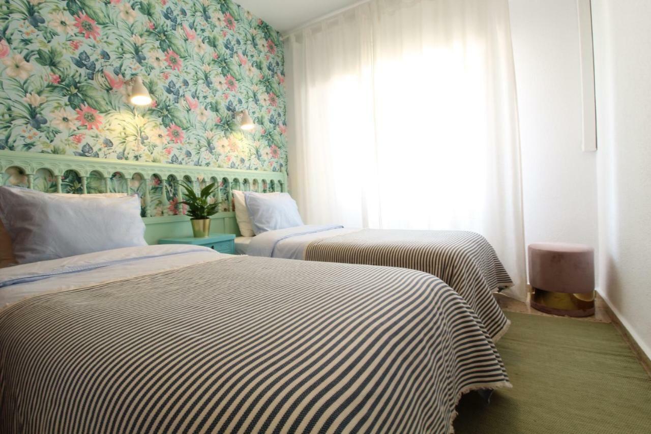 Apartamento Acapulco Iii Linea De Playa Apartamento *
