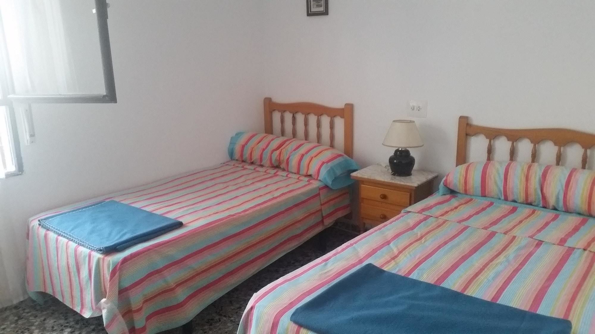 House With 3 Bedrooms In Gandia, With Furnished Terrace - 700 M From T