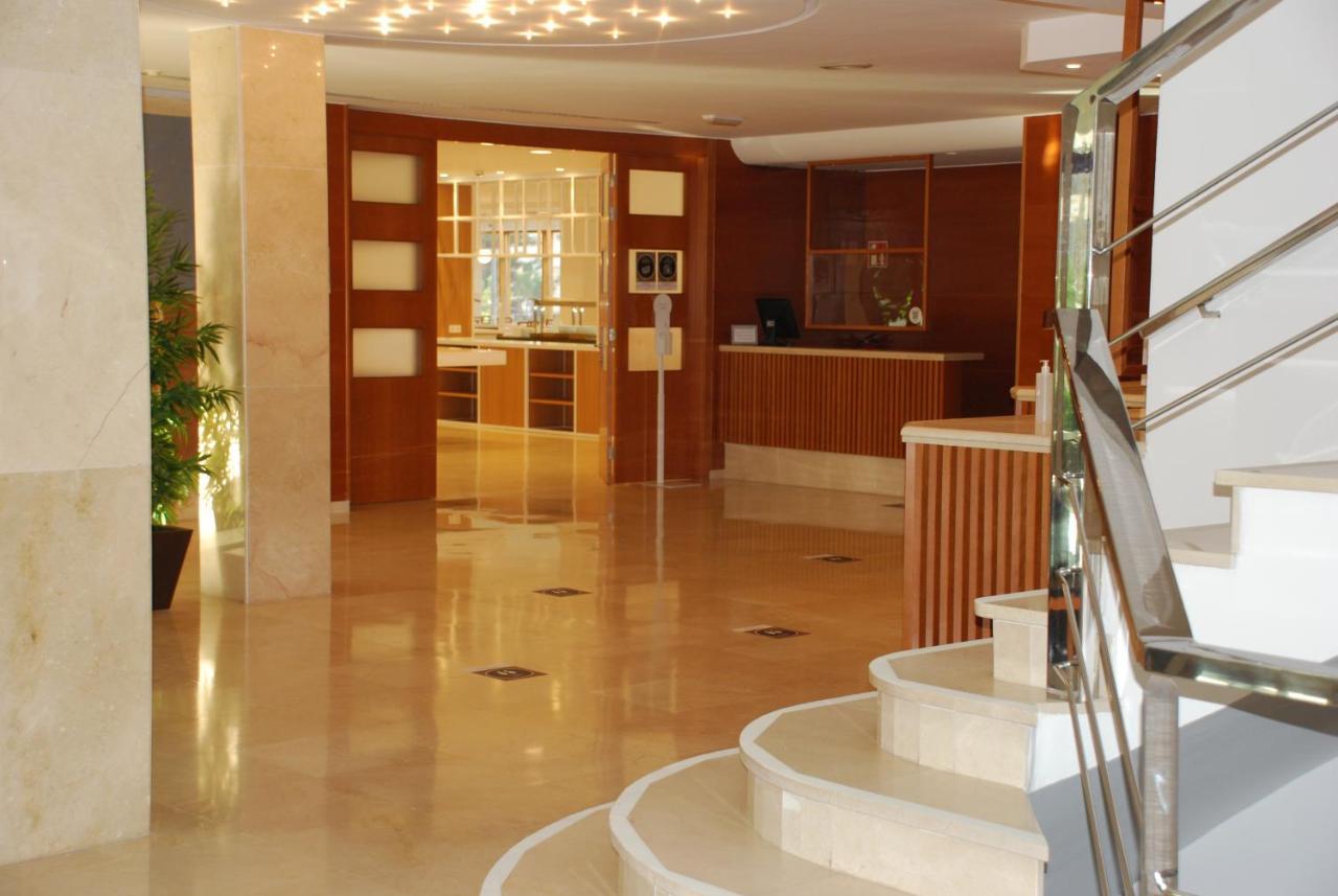 Hotel Robles