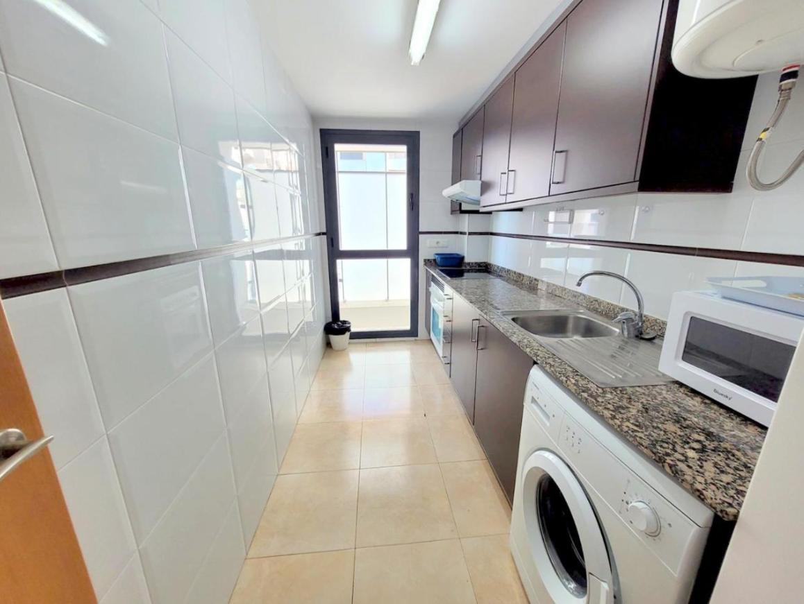 Apartamento En La Playa De Con Cochera Gandía