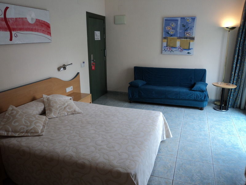 Hotel Rh Arena 4*
